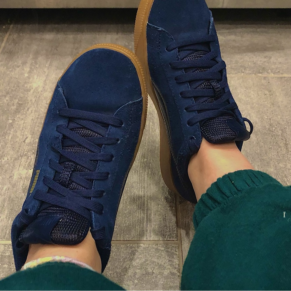 PUMA Vikky Platforms